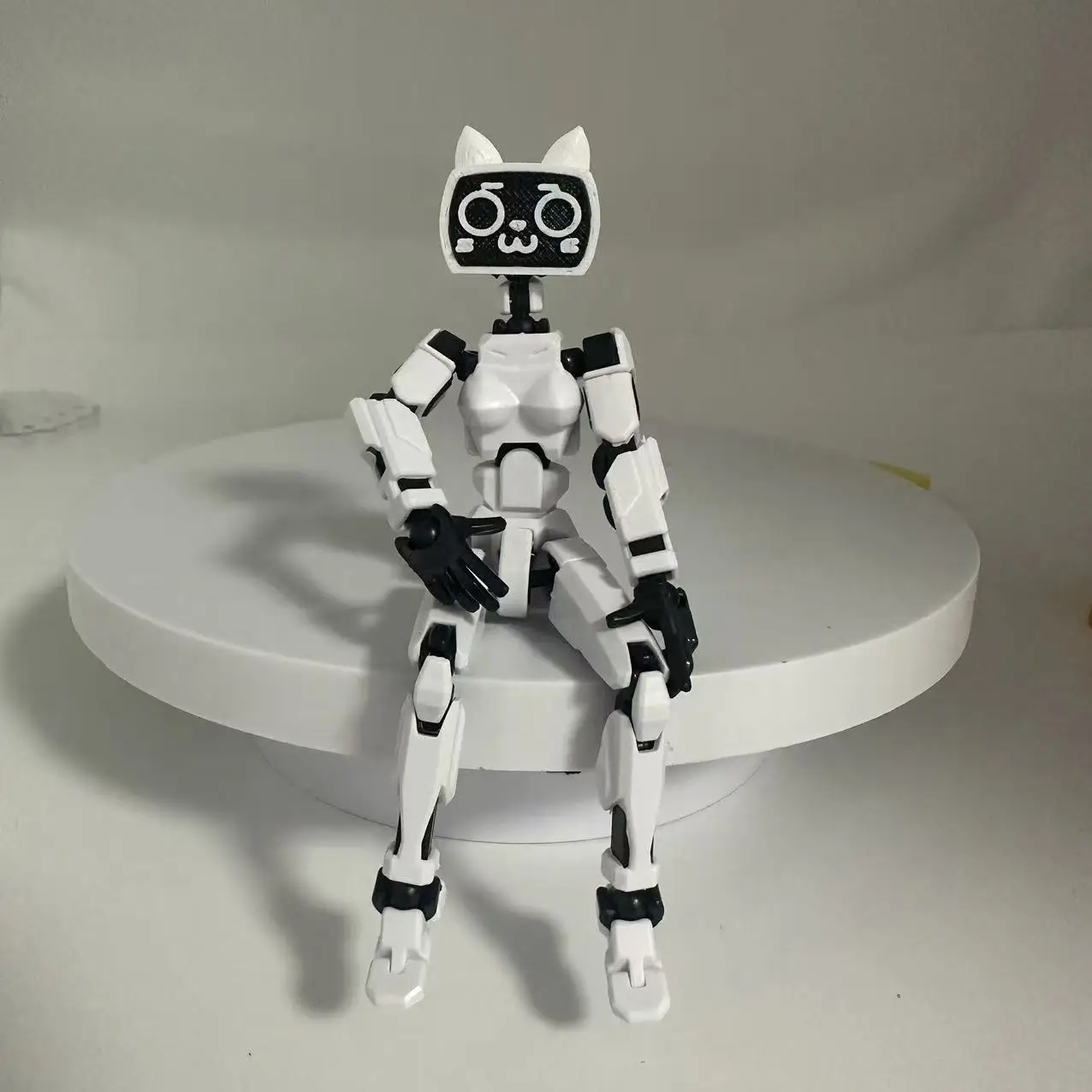 Фото Робот-игрушка Kitten TV 6-го поколения, аниме-фигурка, 3D-печатная, многосуставная, Lucky 13, сборная модель DIY, настольное украшение №3