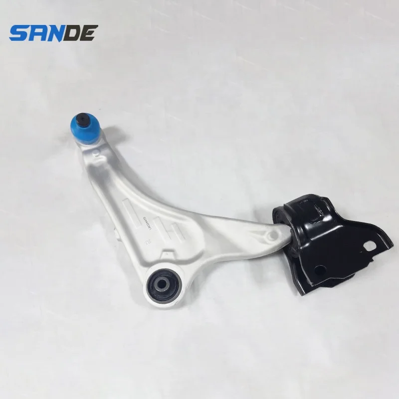 

Передний нижний рычаг управления для Land Rover Evoque LR024472 LR024473