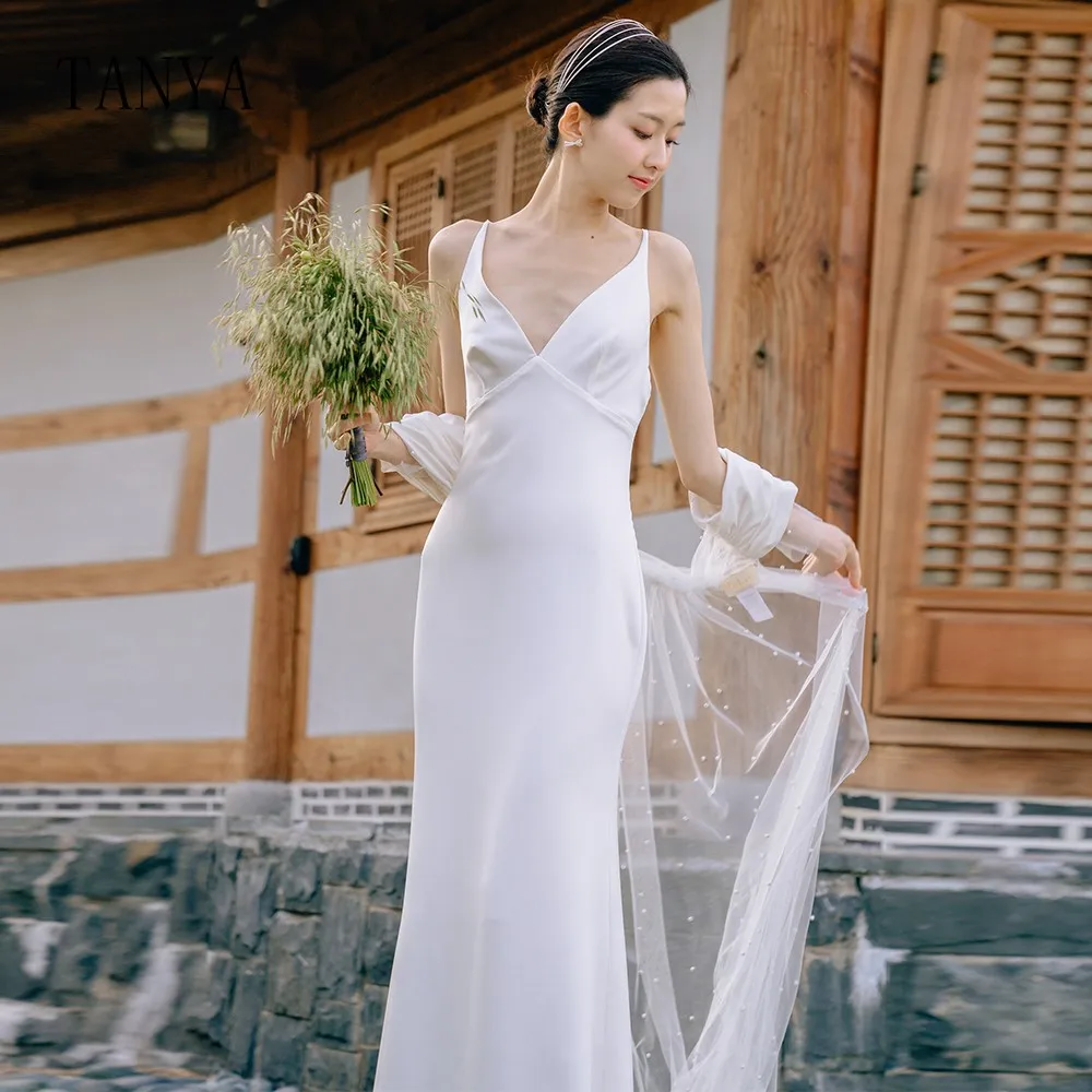 Женское атласное свадебное платье на бретельках элегантное платье-футляр из