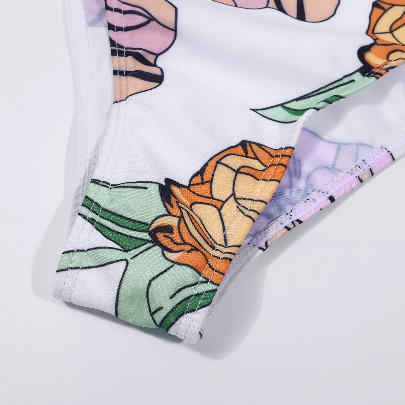 Женский раздельный купальник с чашками пуш-ап открытыми плечами и высокой талией