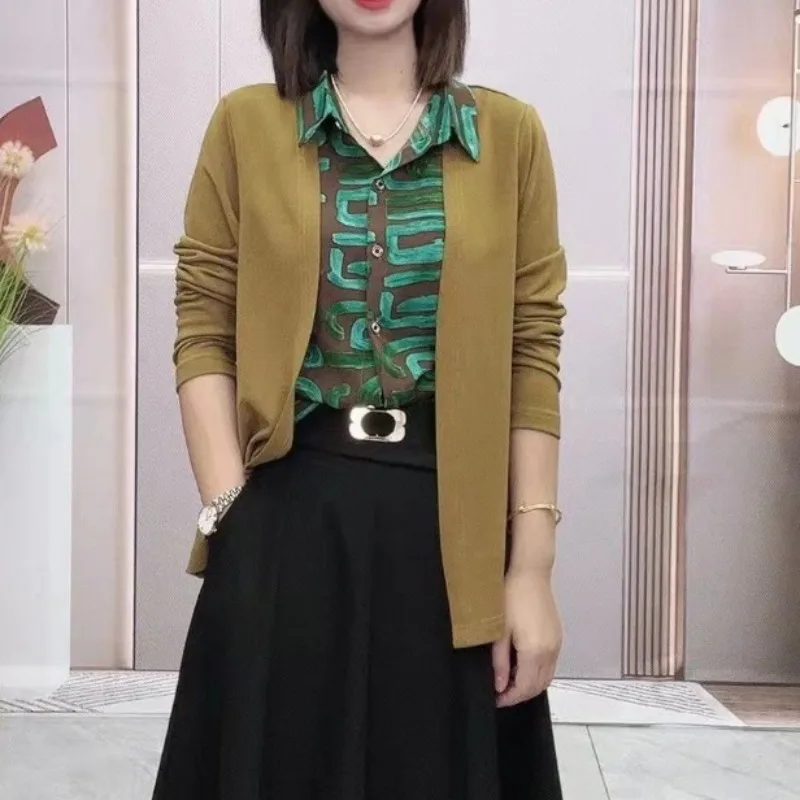 Рисунок 5 - Женская рубашка-поло с имитацией