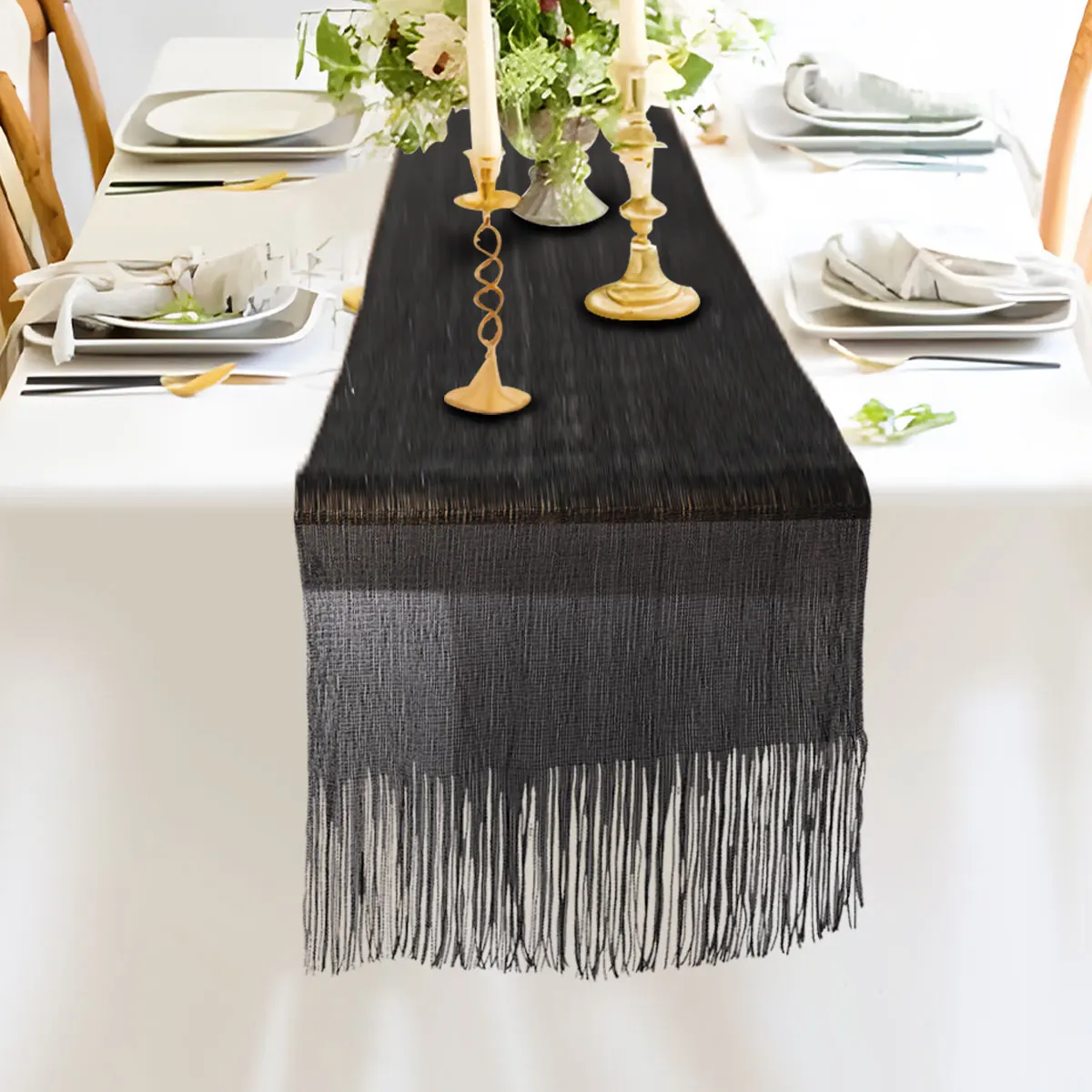 Скатерть с кисточками 30x180 см