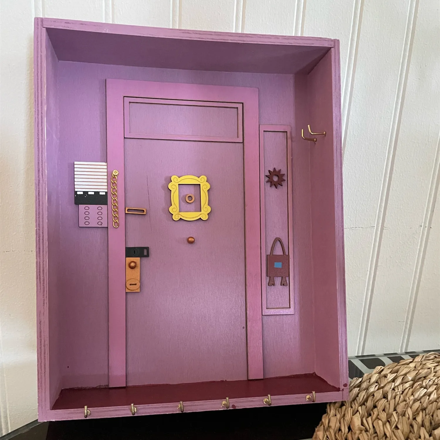 monicas door friends key holder wooden purple door keychain hanger friend home decor hanging key storage wall decoration gifts free global shipping