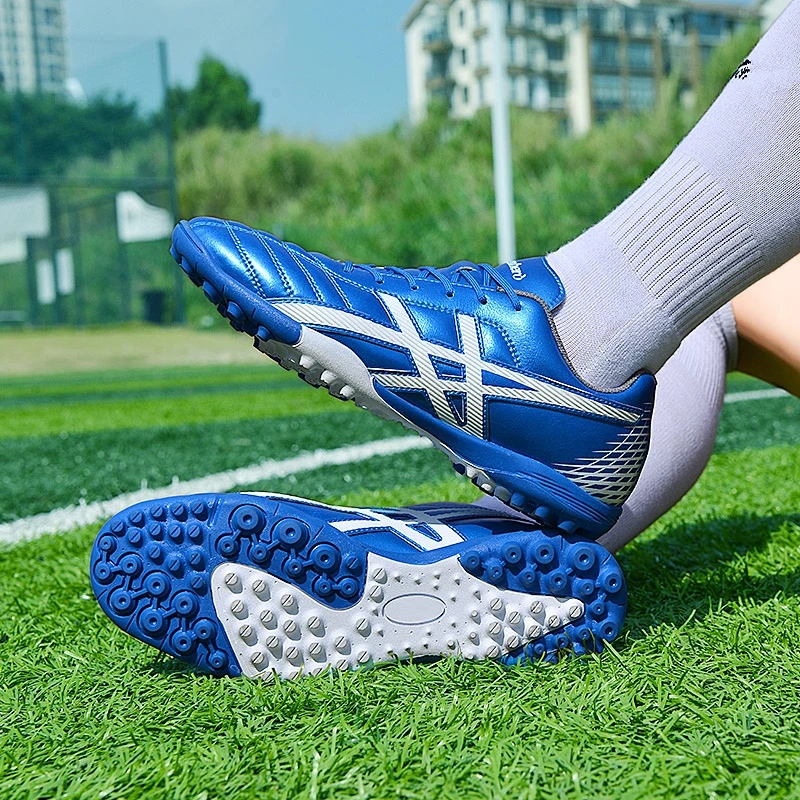 TF/FG Men Soccer Shoes Professional Luxury Football Boots Men Women Futsal Football Shoes Grass Training Soccer Cleats Sneakers