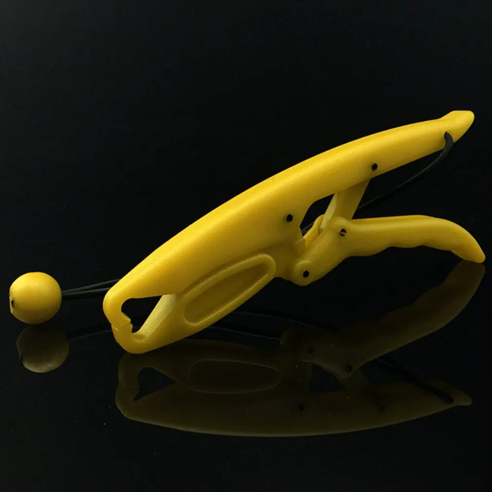 

Portable 6.8"ABS Plastic Lip grip Floating Fish Grip Catfish Controller Holder Fishing Pliers Lip Gripper Fishing Accessories
