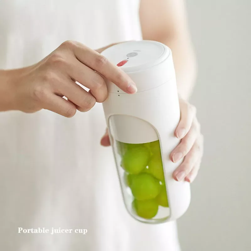 

Mini Juicer Cup Ice Crusher Blender Food Mixer Stirrer Orange Lemon Fruit Extractor Ice Smoothie Maker USB Juicer Cup