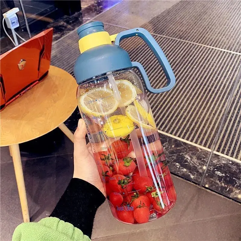 

1.78 L Sports Water Bottle With Scale Plastic Large-Capacity Water Cup Portable Outdoor Sports Water Bottle Drop-Proof Straw Cup