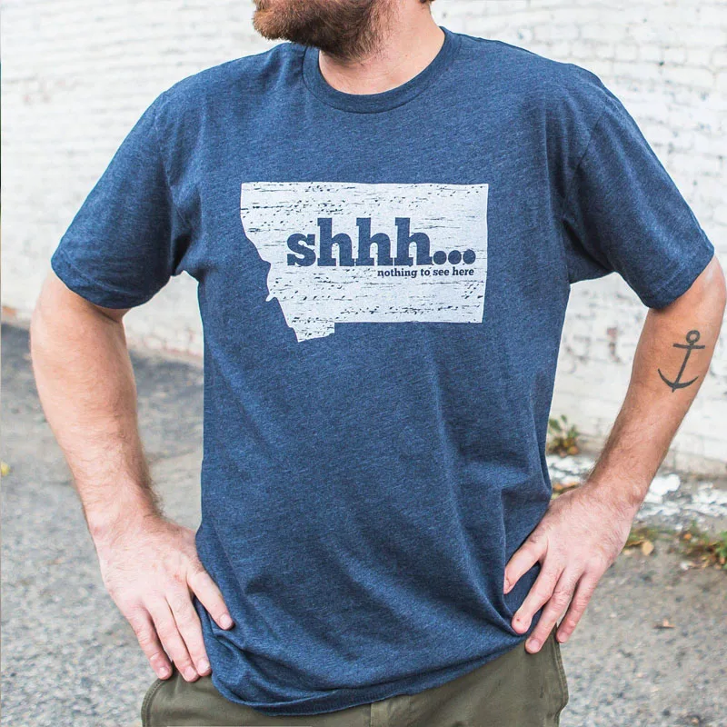 

Shhh... Nothing To See Here Outdoor Men's T-Shirts