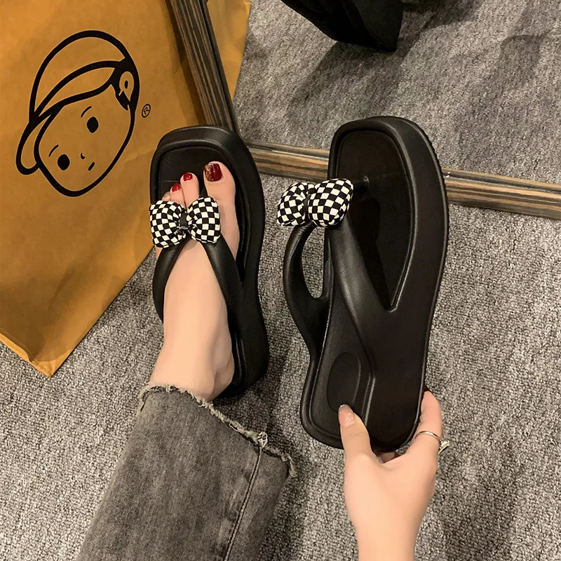 

Women's Slippers Fashion Rhinestones Slippers Female 2023 Summer Beach Flip Flops for Women Flat Outside Shoes Women Zapatos