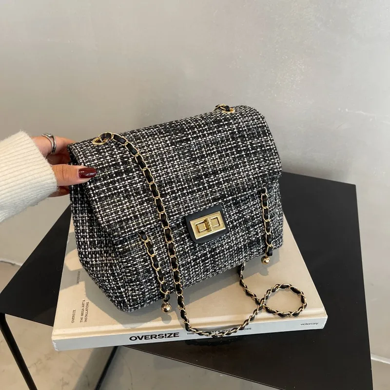 

Роскошная брендовая сумка из ткани Оксфорд, Дамский мессенджер на цепочке, Сумочка на плечо, повседневная вместительная маленькая квадратн...