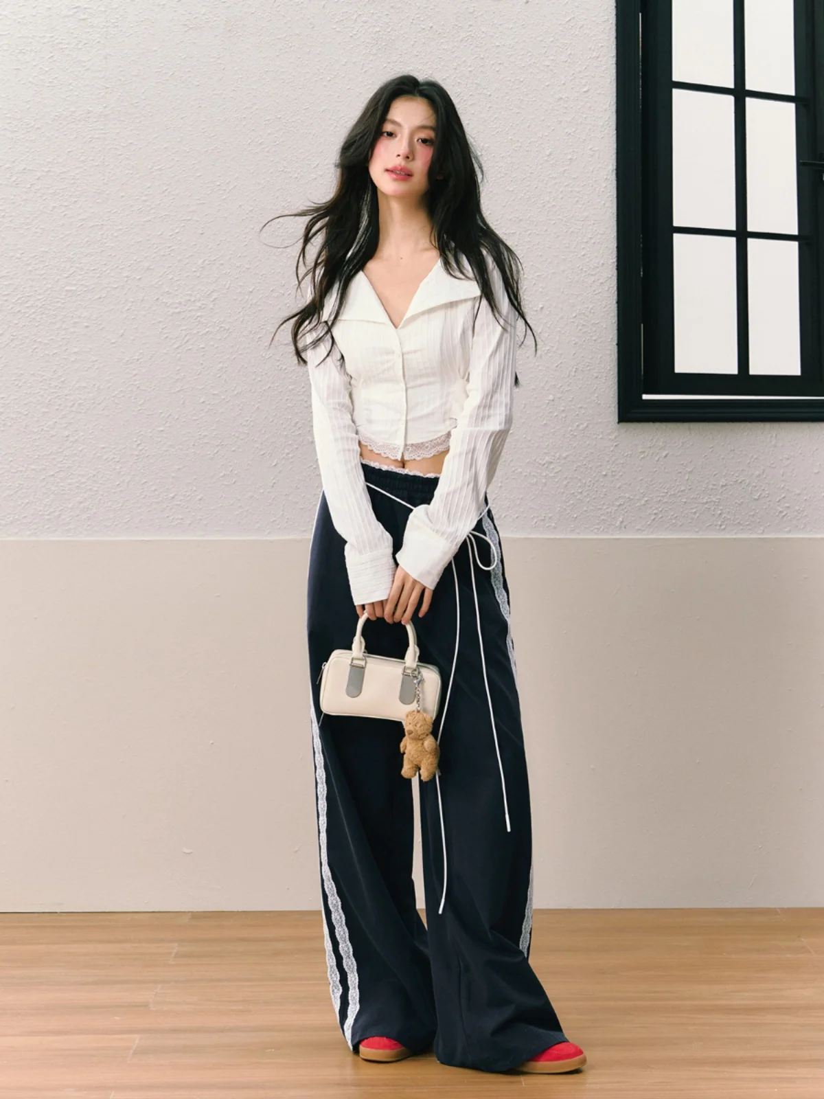 Женская летняя рубашка с длинным рукавом в полоску