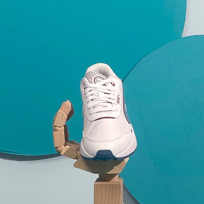 Фото Кроссовки Puma белые, синие, фиолетовые, сетчатые, повседневные, с тисненым логотипом Formstrip на язычке, удобные, 389237-01 №4