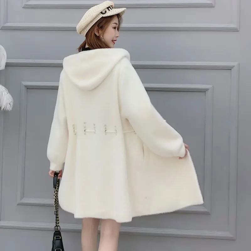 

2023 Winter Women's New Belt Thickened Stitching Single Breasted Coat Long Hooded Coat Women's Top Fashion Loose Jacket M770