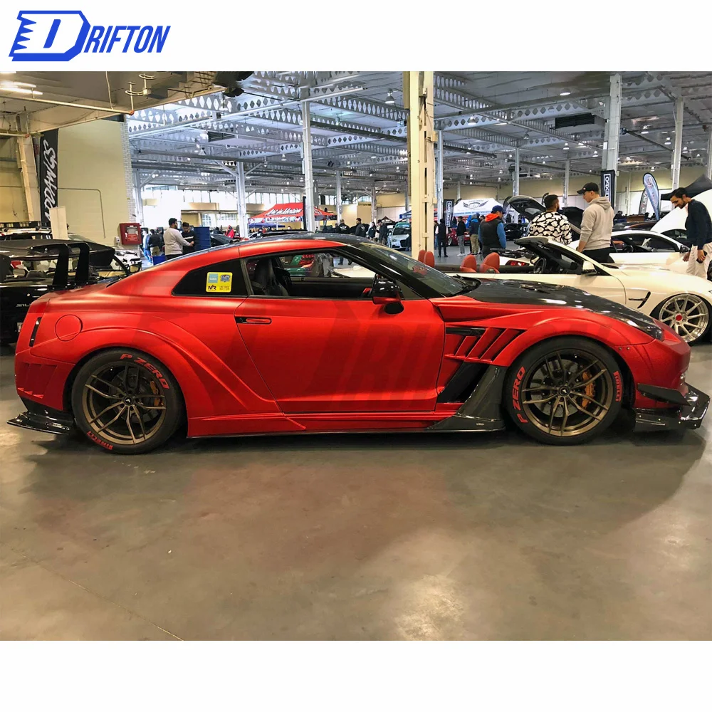 Широкий обвес Var KAMIKAZE R Super Sonic Style для Bodykit Nissan R35 GTR