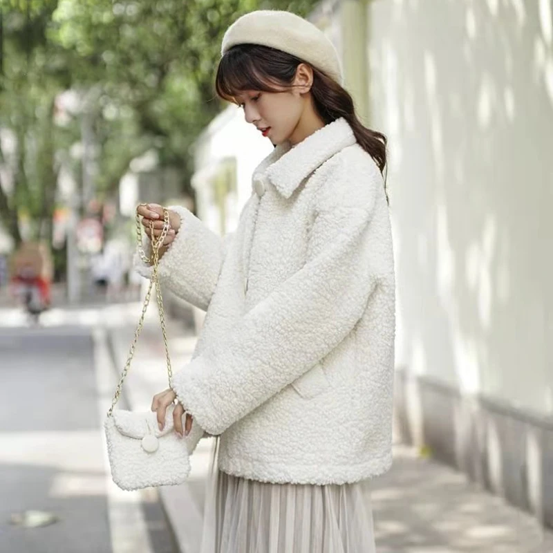 Faux Fur Thicken Coat with Bag for Women Warm Soft Loose Lamb Fur Jacket Female 2023 Winter Kawaii Overcoat Cute Button Plush