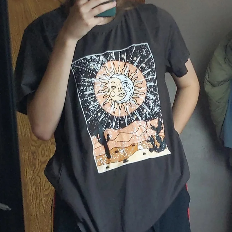 

Sun Moon Graphic Tee Vintage Boho Style Summer Fashion Short Sleeve Women T-Shirt Cactus Desert Retro T Shirt Aesthetic Top