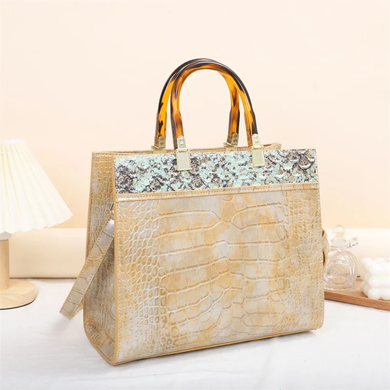 Женская кожаная сумка с крокодиловым узором тоут из высококачественной кожи