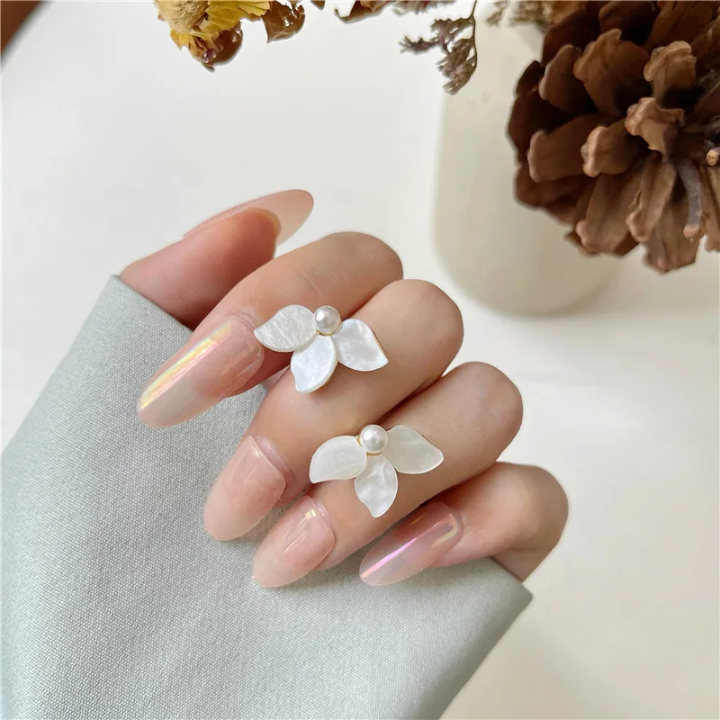 

Rock Tea White Earrings No Hole Ear Clips Geometry Korean Clip Earring Without Piercing Minimalist Earrings Jewelry CETD1014