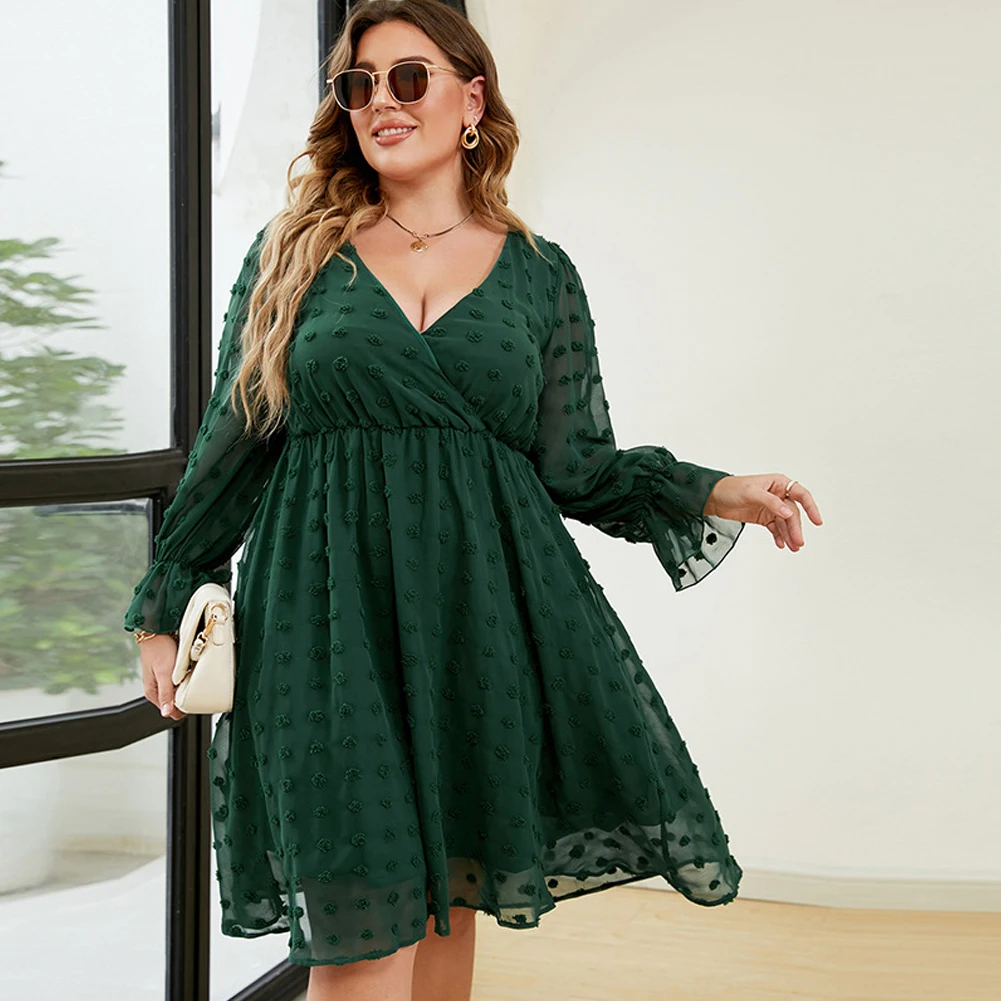 

Plus Size Women Dot A-Line Dress Long Sleeve Knee Length Spring Fall Autumn Winter Style Commuter V-neck Dress (female) XL-4XL