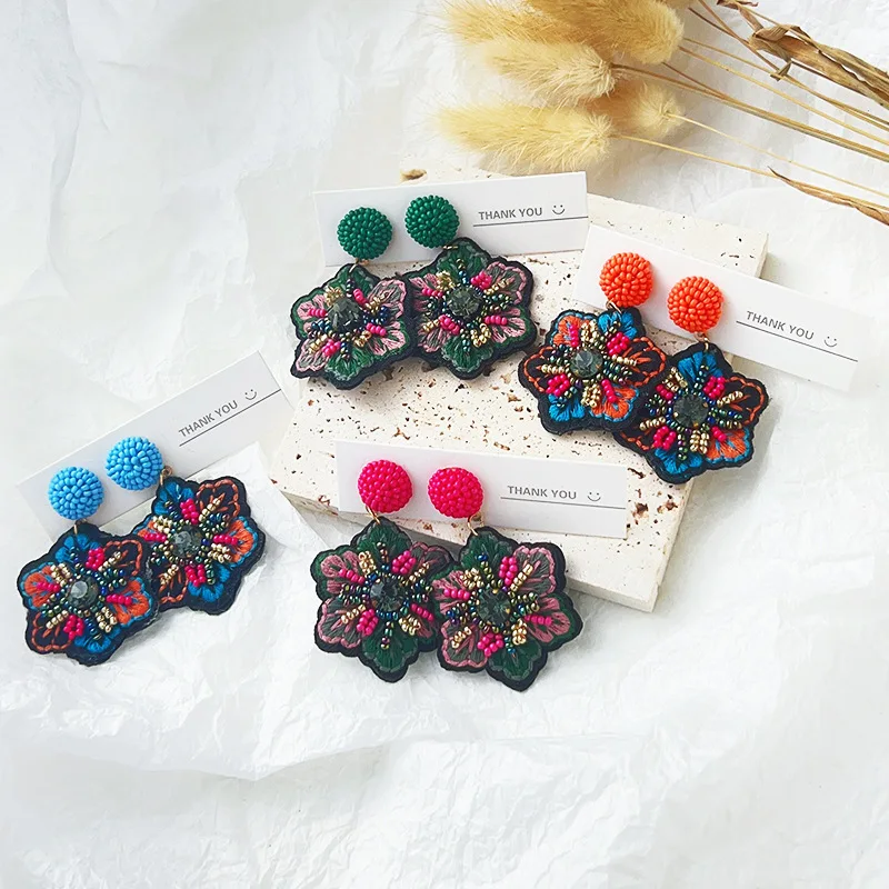 

Embroidery Cloth Art Hand-woven Rice Bead Earrings Female Pop Retro Flower Fashion Earring Banquet Jewelry Gift Fine Products