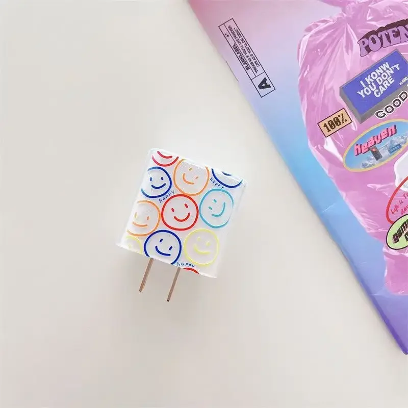 Защитная крышка для зарядного устройства iPhone