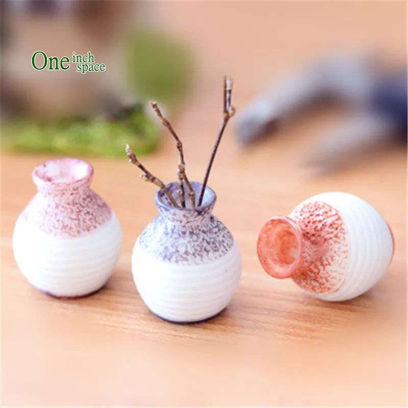 

Mini Resin Moss Micro Landscape Decoration Outdoor Vase Mini Garden Decoration Handicraft Flower Pot Accessories Home Decoration