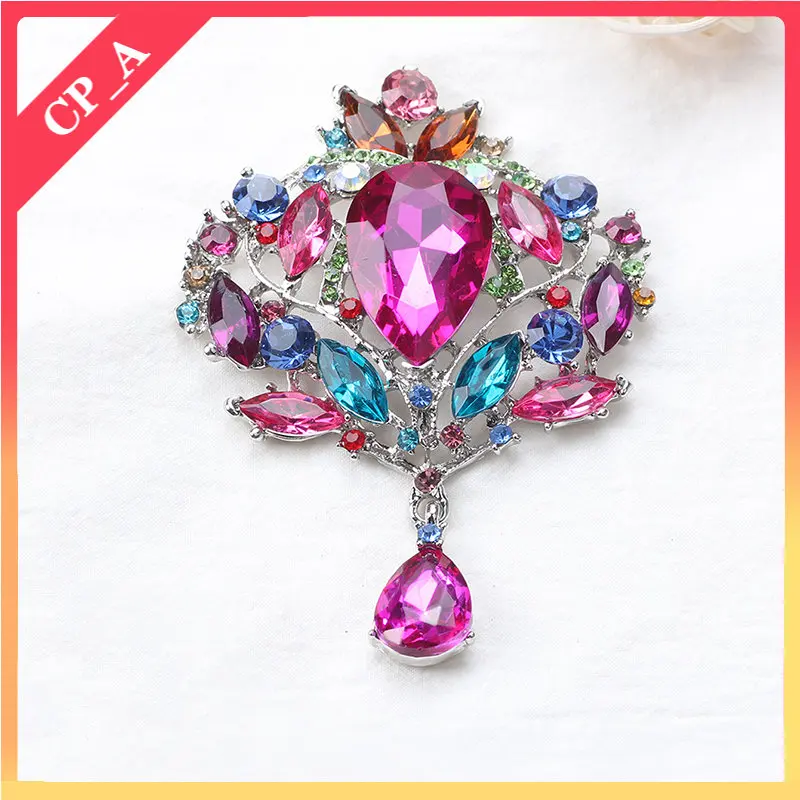 

Luxury Flower Teardrop Rhinestone Pendant Brooch Pin for Women Palace Style Jewelry Gift Pins for Backpacks