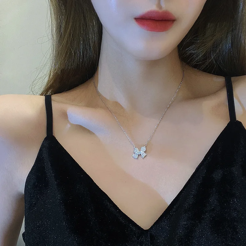 

Jewellery Version of the Butterfly Bow Pendant Titanium Steel Necklace Female Tiktok Tone Fashion Temperament Clavicle For Women