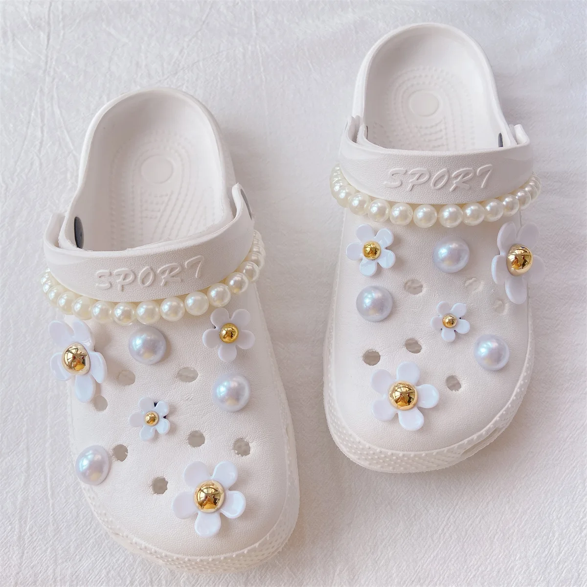 New arrived sun flower Shoes Accesories Croc Charms pearl Chain Croc Shoe Decorations Diy Buckle Shoes Flower