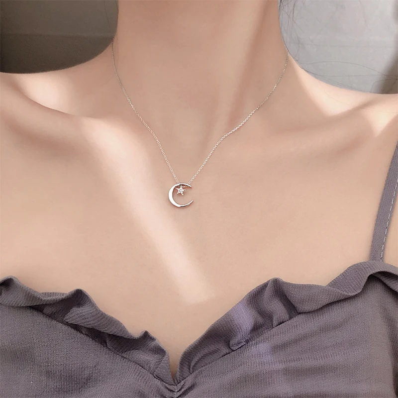 

925 Sterling Silver Star Necklace Woman Sexy Clavicle Chain Flashing Diamond Moon Pendant Gift For Friends High Jewelry