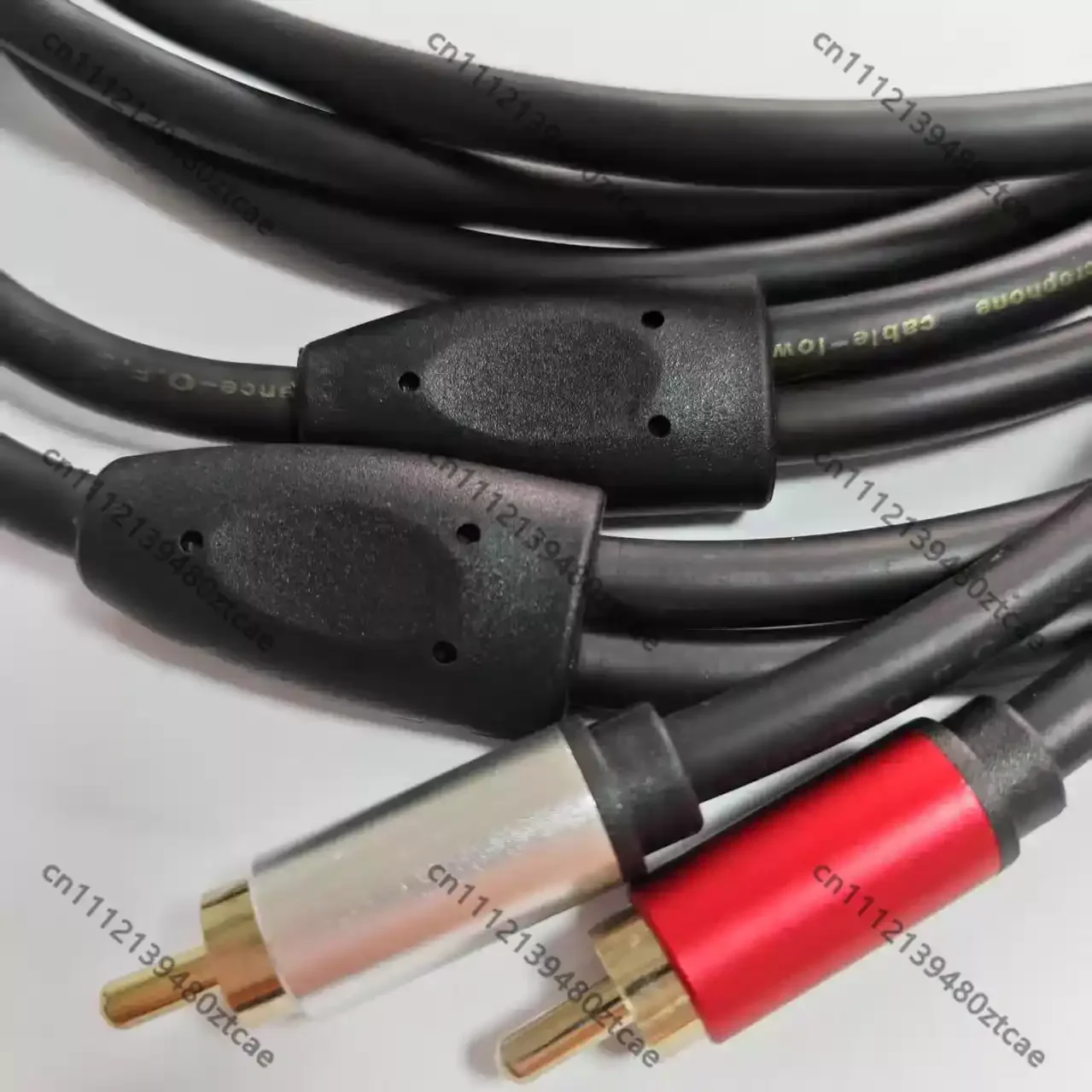 Фото Аудиокабель L-021 на заказ, 2RCA на 4RCA, с разъемами RCA, общая длина 1,5 метра №3