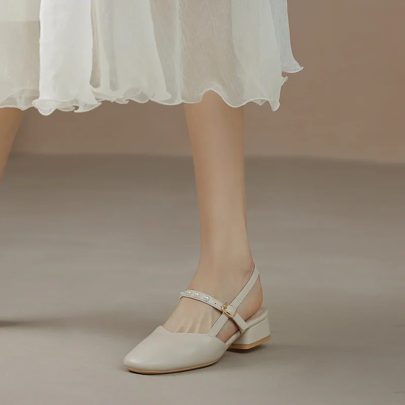 Босоножки Мэри Джейн на низком каблуке женские бежевые удобные туфли с открытым