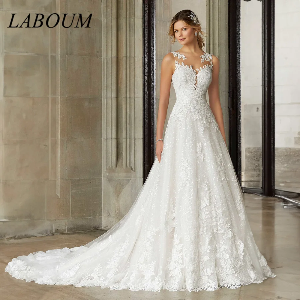 

Laboum Vintage A-line Wedding Dresses Classic Princess Bridal Gowns Straps V-Neck Backless Lace Appliques Robe De Marié