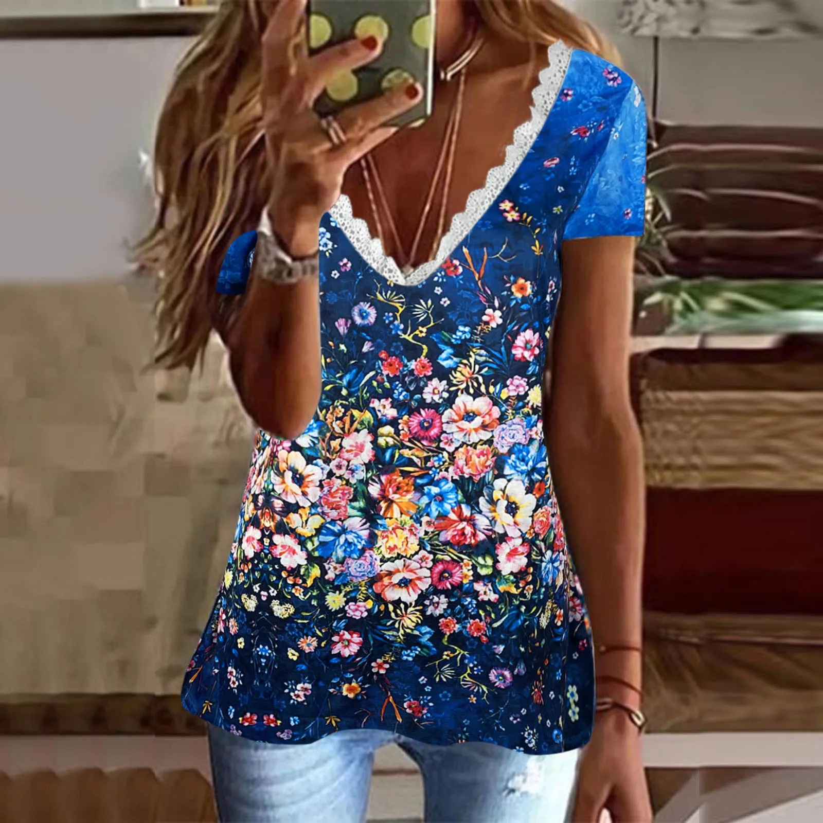 

Женский кружевной топ с V-образным вырезом, с коротким рукавом