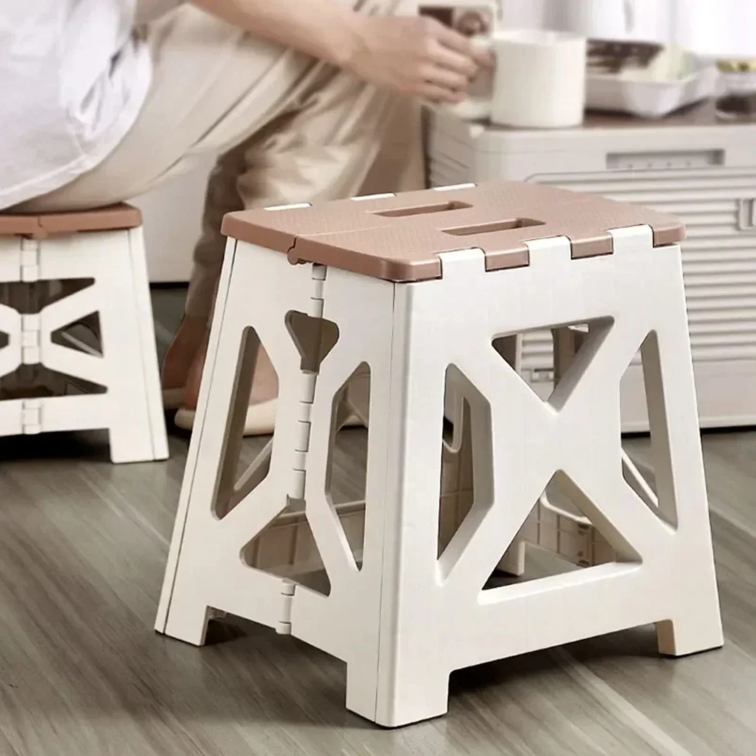 Портативная пластиковая складная табуретка для кемпинга на открытом воздухе