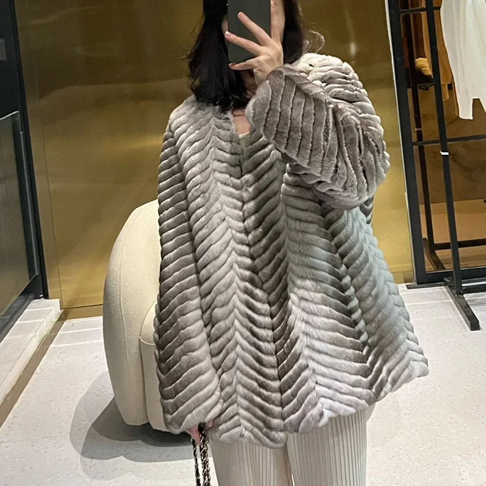 Рисунок 4 - Саржевая Меховая куртка с V-образным вырезом