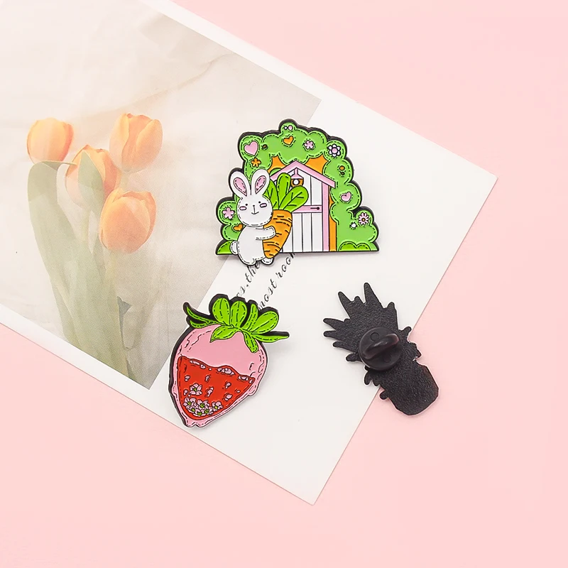 Эмалированная булавка с фруктами летние броши фруктовым соком кролик морковь