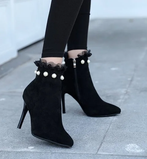 

Женские ботинки на высоком каблуке, с острым носком, на молнии