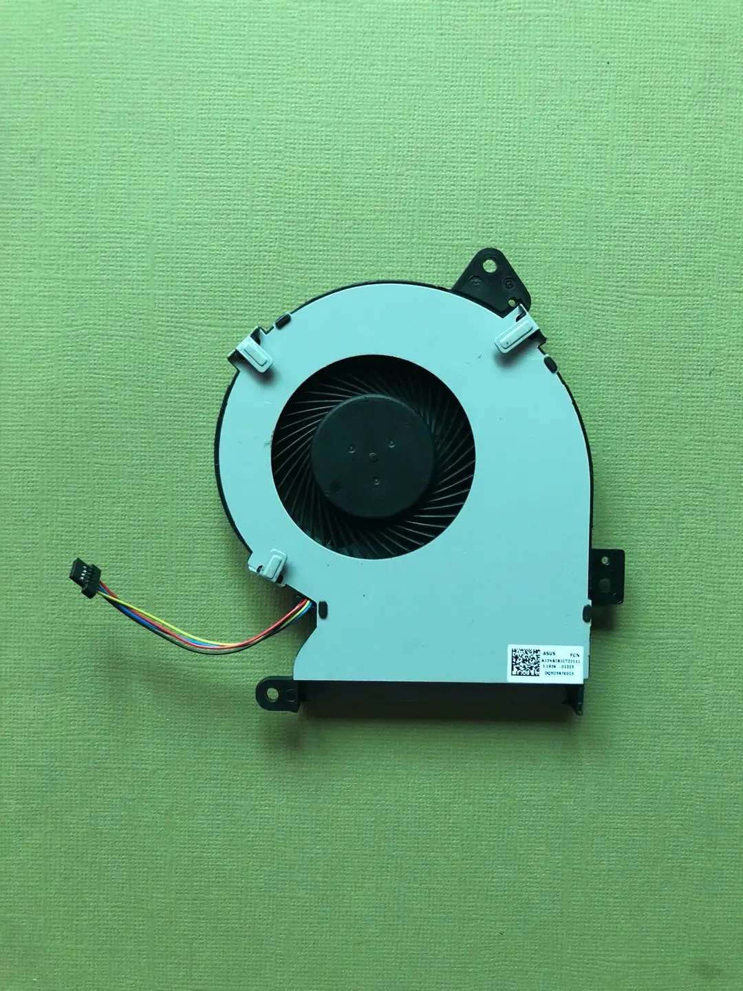 

New Laptop CPU Cooler Fan Suitable For ASUS X540L X540U X540LA X540LJ X540YA X540SC X540UP FJ1H DFS2204057S0T DC 5V 0.5A