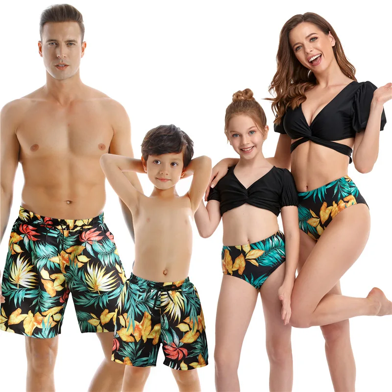 

Family Matching Swimwear 2022 Summer Holiday Men Beach Shorts And Women Bikini Sets Kid Boys Girls Outfits Mommy And Me Swimsuit