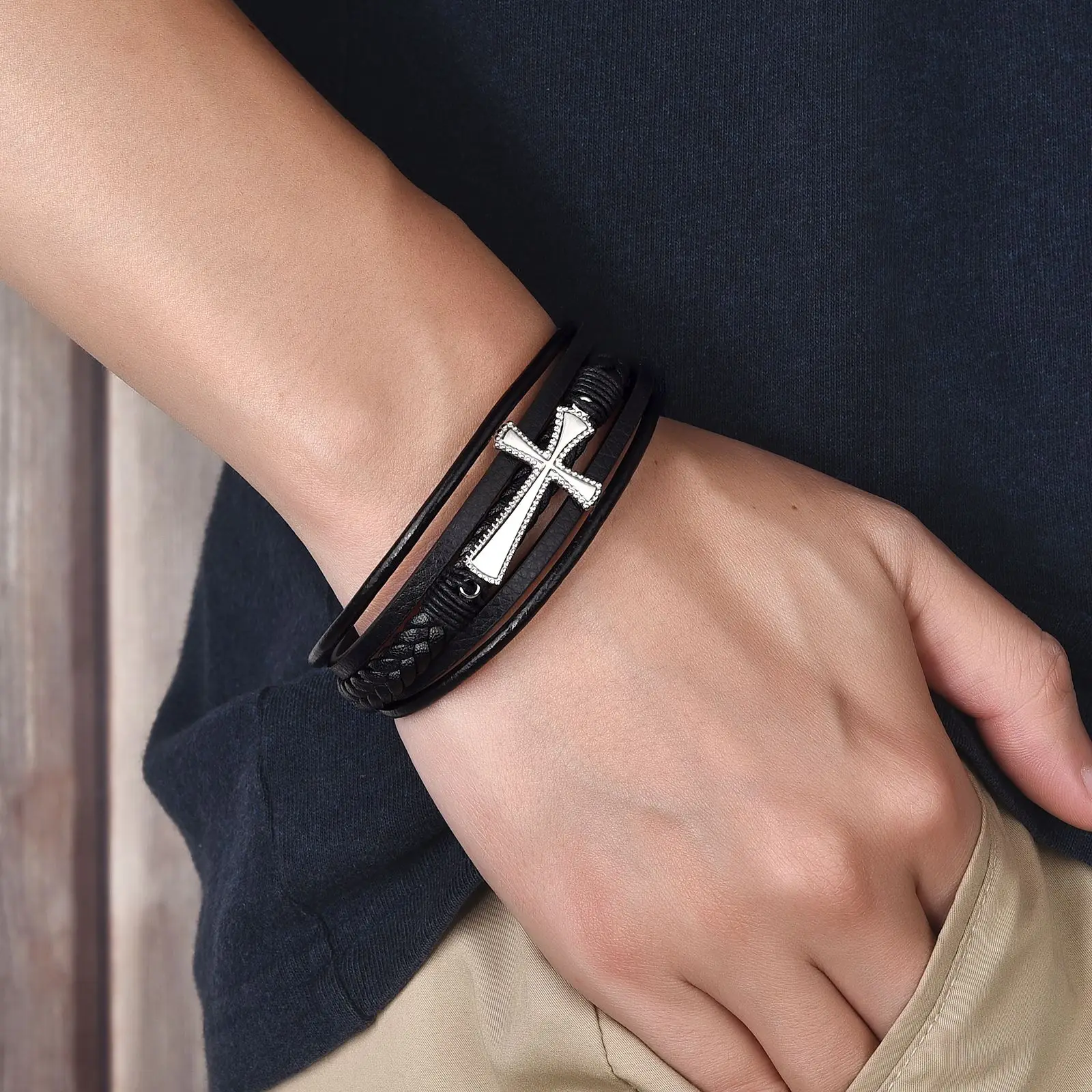 

Multi Layer Handwoven Cross Style Bracelet Men Fashion Stainless Steel Silver Color Vintage Leather Wrist Strap Jewelry Gifts