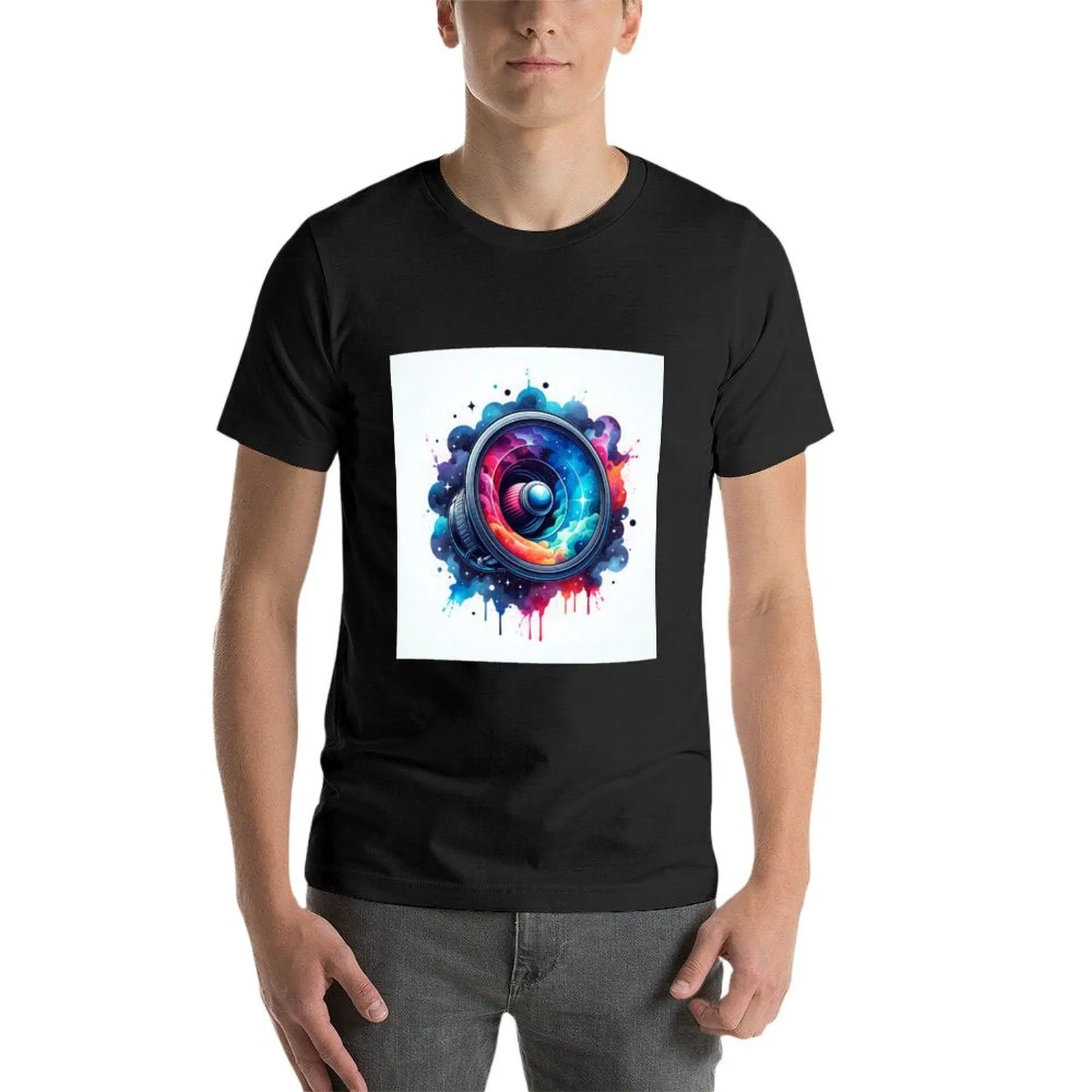 Футболка Cosmic Harmony: с абстрактным космическим принтом Soundwave Мужская футболка