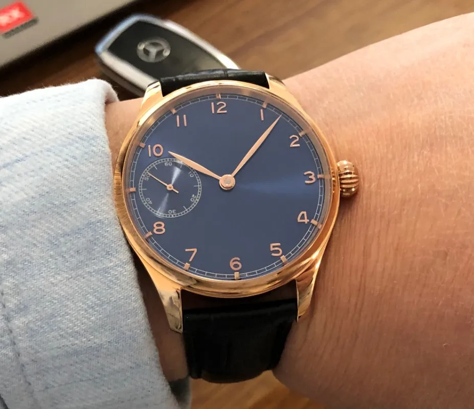 

SEAKOSS 40mm Manual Winding Mechanical Movement Man Watch Leather Strap Waterproof Blue Dial Men's Chronograph Watches G01-22