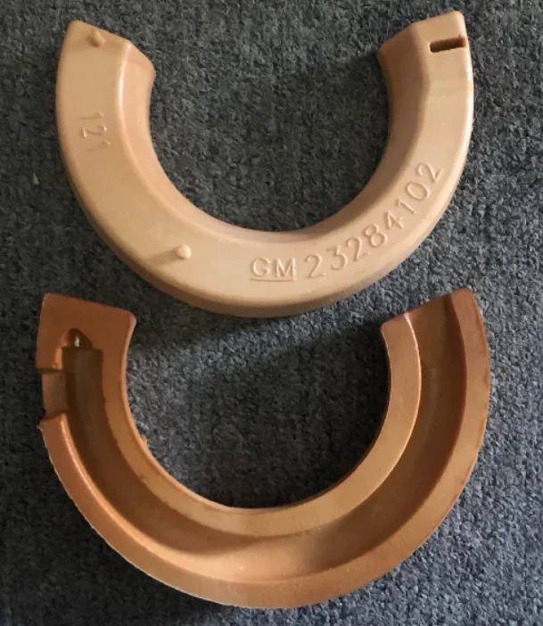 

2 шт. Новый GM нижний пружинный изолятор левый или правый XT4 Malibu LaCrosse Regal 23284102