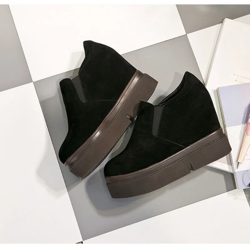 Кроссовки женские на платформе 10 см из микрофибры скрытом каблуке лоферы теплая