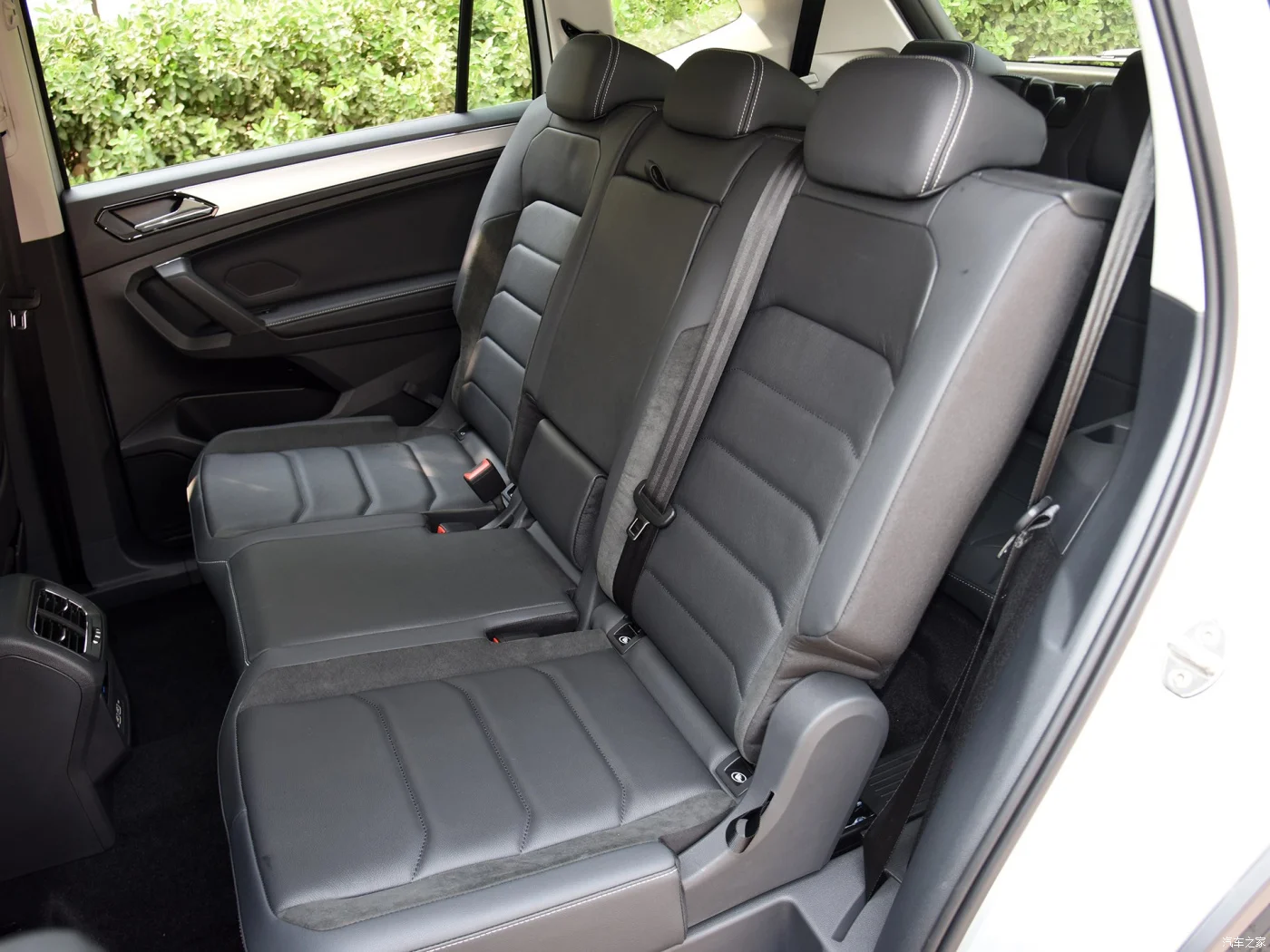 Чехлы из искусственной кожи на автомобильные сиденья для Volkswagen VW Tiguan Allspace 2019 2020