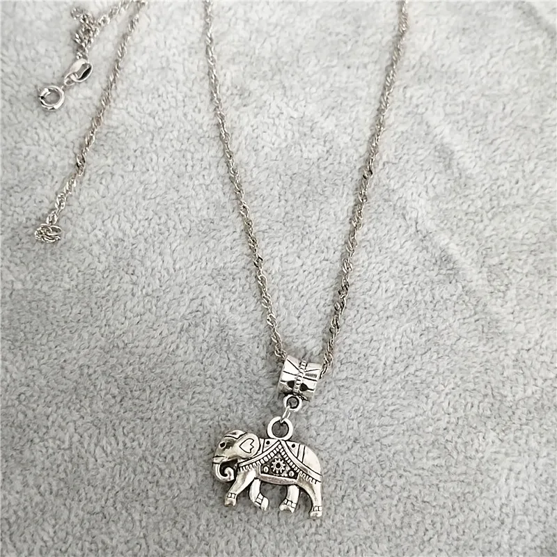 Ожерелье с подвеской в виде слона для женщин и девушек