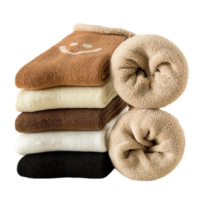 

Лидер продаж махровые женские носки зимние Утепленные носки средней длины с шерстяным кольцом женские теплые носки с улыбающимся лицом