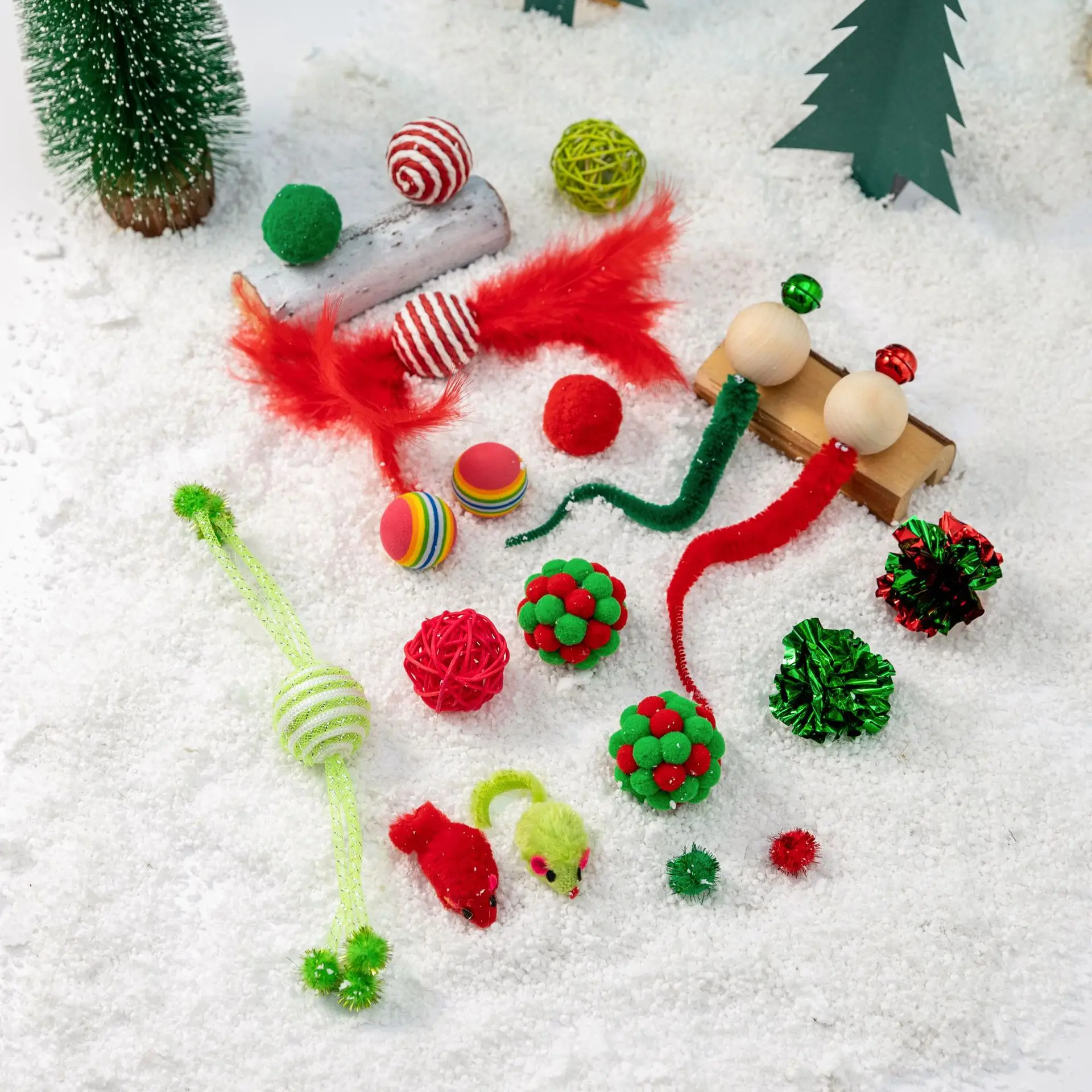 

Christmas Cat Toy 10/9/8 Piece Set Fur ball Mouse Cat Toy Funny Cat Stick Sisal Mouse Bell Ball Christmas Set Pet Supplies