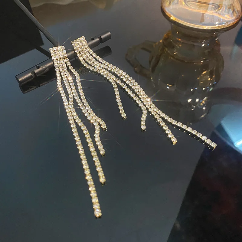 Длинные серьги с кисточками в южнокорейском стиле привлекательные богини тонкие